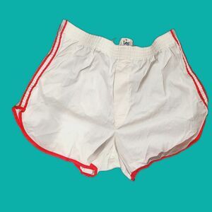 Vintage LEE 70s 80s Men’s Unisex Gym Shorts Cotton Blend White Red Trim 34 M